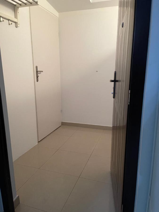 Apartament Rodzinny Ostrowiec Sw Ostrowiec Świętokrzyski エクステリア 写真
