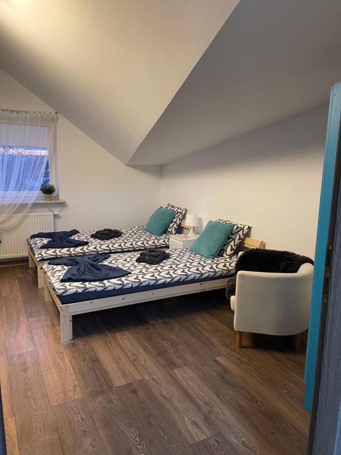 Apartament Rodzinny Ostrowiec Sw Ostrowiec Świętokrzyski エクステリア 写真
